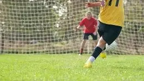 【彩市风向标】双色球2026017期独家预测：红球金胆10，蓝球神选14+24，大奖必中攻略！