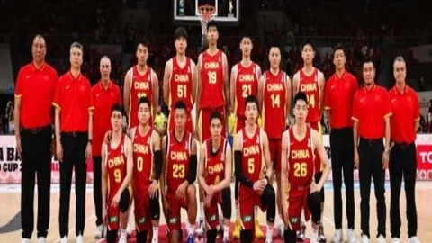 男篮对决日本二连战首发阵容赔率比对：赵继伟领衔，五大实力球员出战
